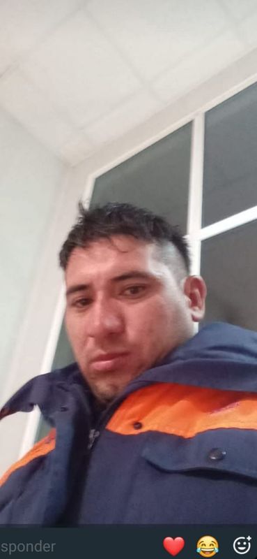 Foto de Adrián, Chofer particular