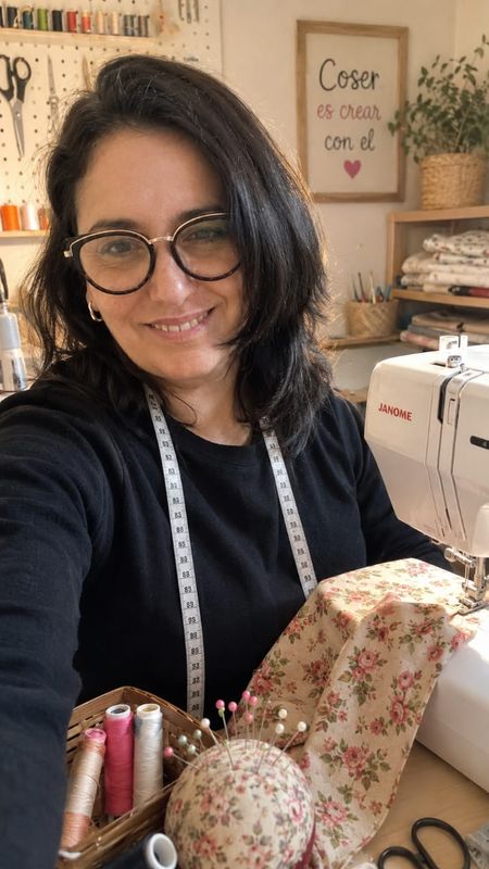 Vanina, Costurera / modista