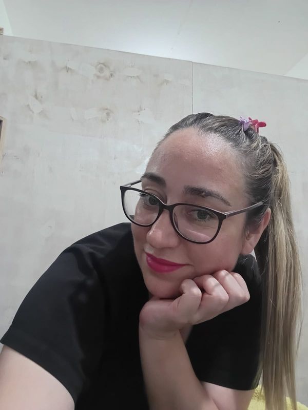 Natalia , Masajista